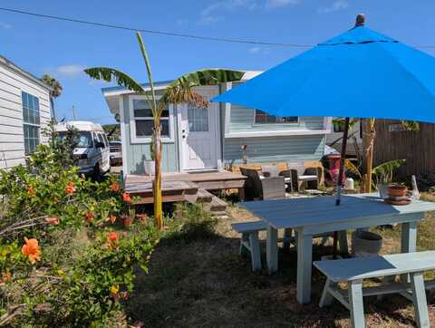 520 S Daytona Av, Flagler Beach, FL 32136