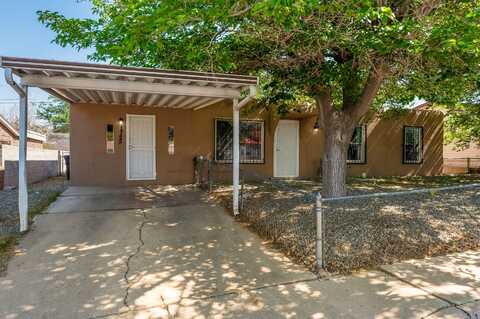 1725 SPENCE Avenue SE, Albuquerque, NM 87106