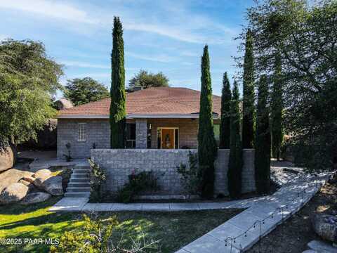 22891 S Lakewood Drive, Yarnell, AZ 85362