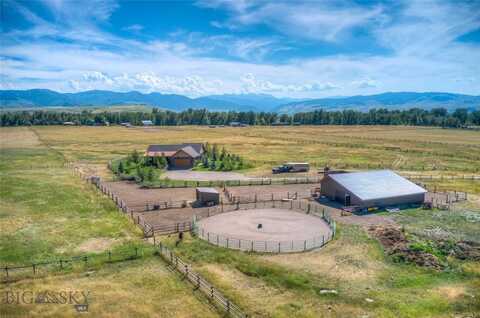 11762 Gooch Hill Road, Gallatin Gateway, MT 59730