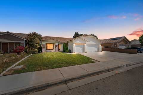3413 Tamarisk Drive, Palmdale, CA 93551