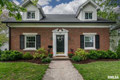 519 W CENTER Street, Lebanon, IL 62254