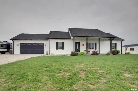 25501 HERITAGE Avenue, Lewistown, MO 63452