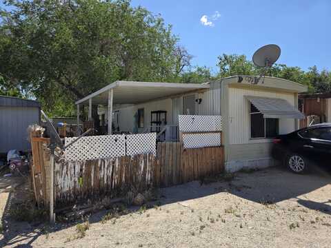 34220 Cheseboro Rd Spc 7, Palmdale, CA 93552