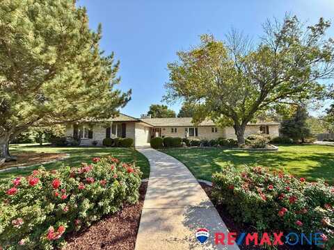 2008 N Antler Ridge Drive, Garden City, KS 67846