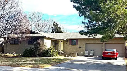 1706 N Anderson Street, Garden City, KS 67846