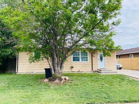 1603 W Neil Street, Garden City, KS 67846