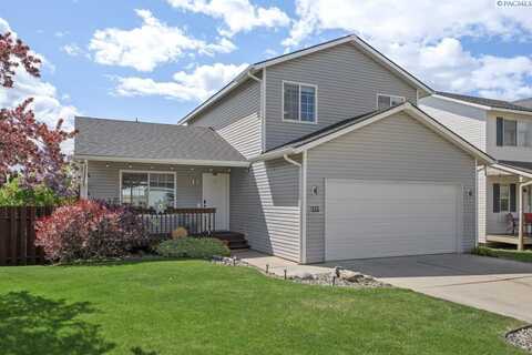 1935 NW Bella Vista Dr, Pullman, WA 99163