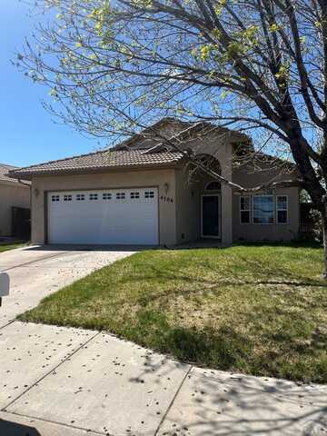 4706 Solar Dr, Pueblo, CO 81005