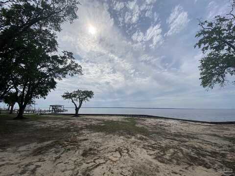 Mike Gibson Ln, Milton, FL 32583