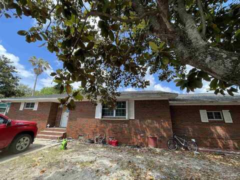 1695 Beechwood Dr, Gulf Breeze, FL 32563