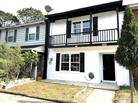 1951 Creighton Rd, Pensacola, FL 32504