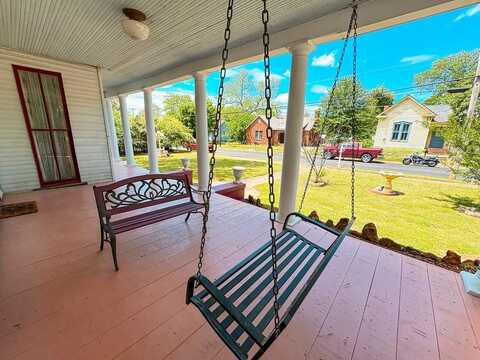 212 W Reagan, PALESTINE, TX 75801