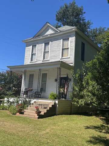 215 Sycamore, PALESTINE, TX 75801