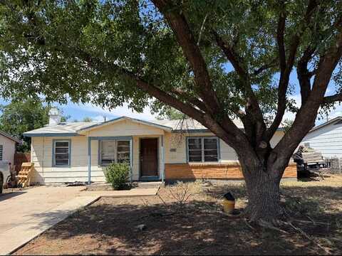 3810 Monty Dr, Midland, TX 79703