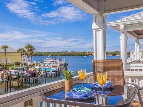5191 SALMON DRIVE SE, Saint Petersburg, FL 33705