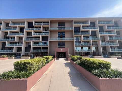 1 KEY CAPRI, TREASURE ISLAND, FL 33706