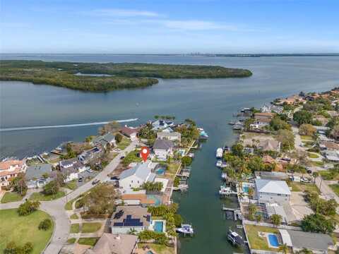 1936 ARROWHEAD DRIVE NE, Saint Petersburg, FL 33703