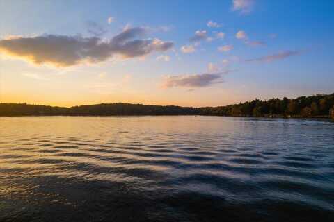 129 Moseywood Road, Lake Harmony, PA 18624