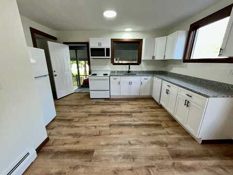67 N 10th Street, Stroudsburg, PA 18360