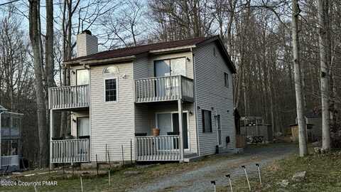 1053 Country Place Drive, Tobyhanna, PA 18466