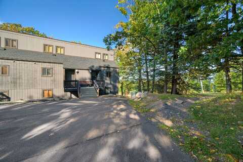 65 Cross Country Lane, Tannersville, PA 18372