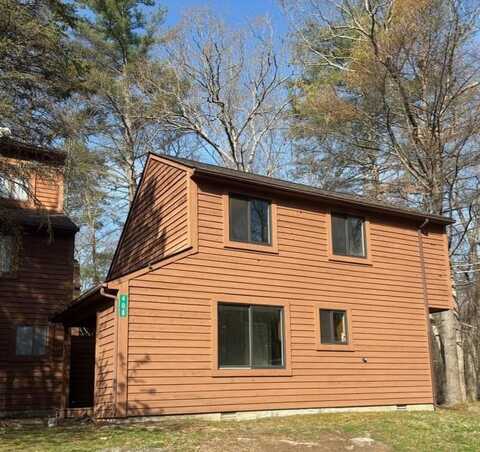 408 Tudor Court, Bushkill, PA 18324