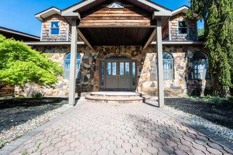 135 Conashaugh Road, Milford, PA 18337