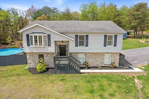 2501 Cherry Hill Road, Palmerton, PA 18071