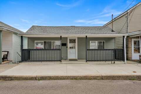 24 W Garibaldi Avenue, Nesquehoning, PA 18240