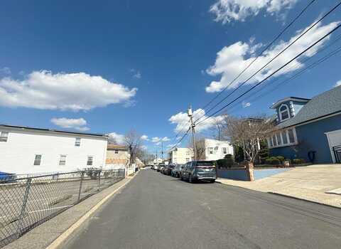 Hoeffner, ELMONT, NY 11003