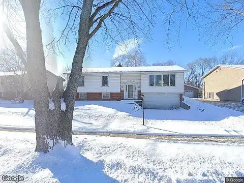 Princeton Circle, HANOVER PARK, IL 60133
