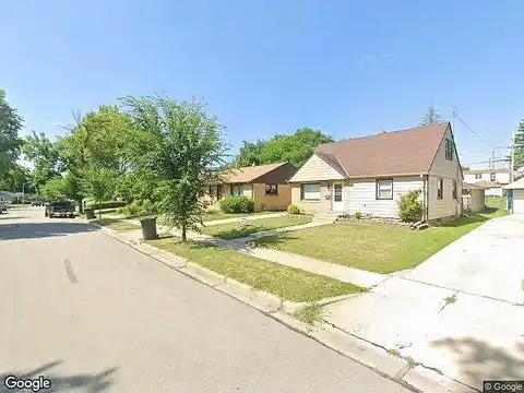96Th, MILWAUKEE, WI 53214