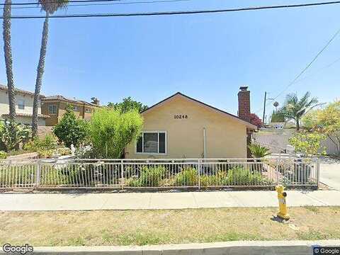 Beverly, BELLFLOWER, CA 90706