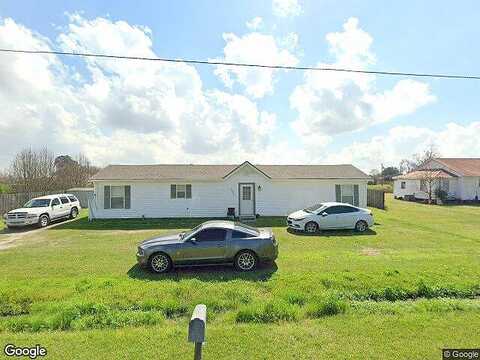 Anna, SAINT MARTINVILLE, LA 70582