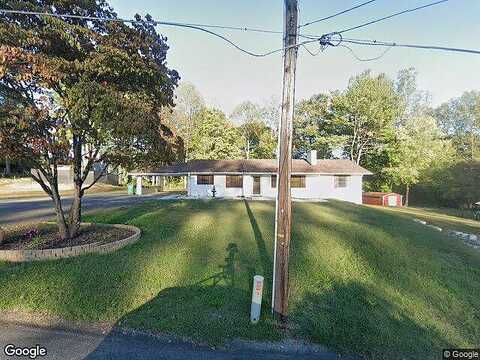 Park Circle, JONESVILLE, NC 28642