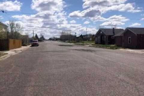 W 5Th St, PINE BLUFFS, WY 82082