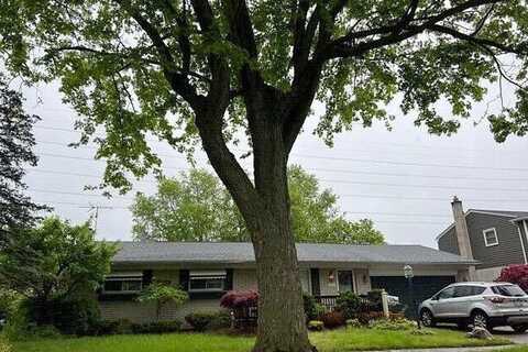 Ran, TAYLOR, MI 48180