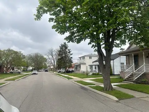 Lincoln, WYANDOTTE, MI 48192