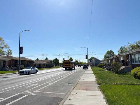 83Rd, CHICAGO, IL 60620