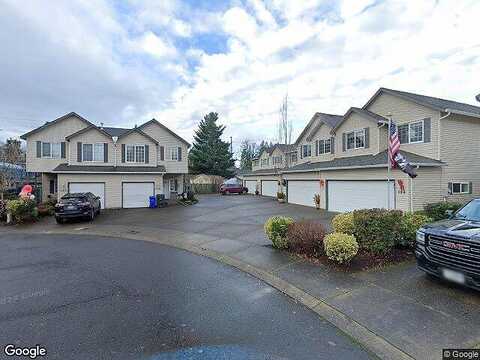 Alli, GLADSTONE, OR 97027