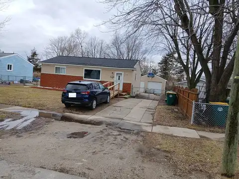Outer Ln, YPSILANTI, MI 48198