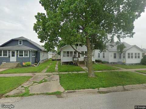 Avenue F, FORT MADISON, IA 52627