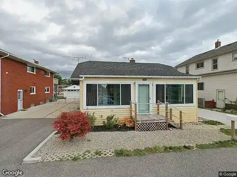 Benjamin, SAINT CLAIR SHORES, MI 48081