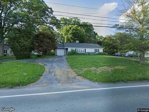 Leader Heights Rd, York, PA 17402