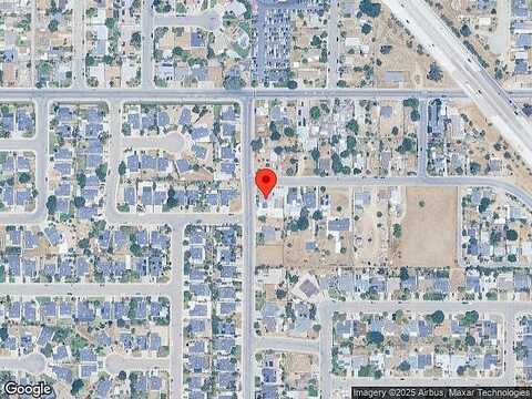 Pine St, SELMA, CA 93662