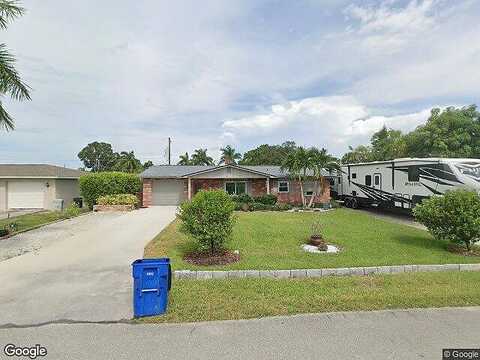 Baretta, BONITA SPRINGS, FL 34135