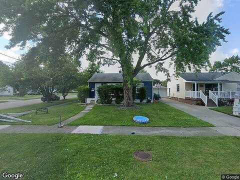 Rosslyn, GARDEN CITY, MI 48135