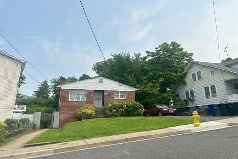19Th, ARLINGTON, VA 22204
