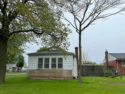 Cherry Hill, GARDEN CITY, MI 48135